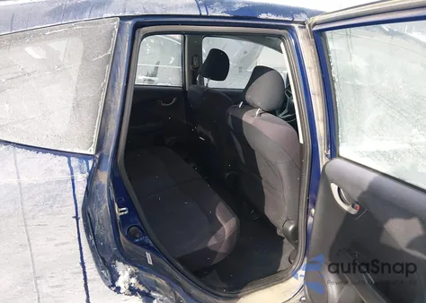 2011 Honda Fit Sport z USA, uszkodzony, nr VIN JHMGE8H58BC020284